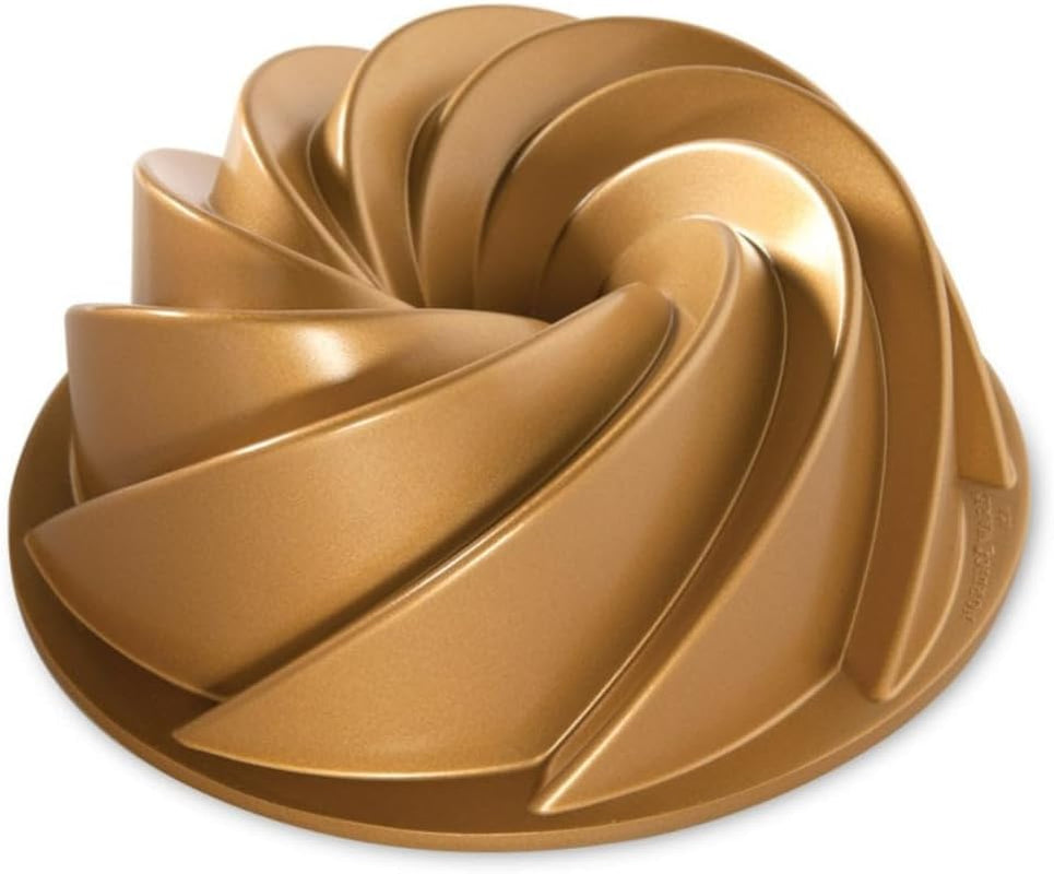 Nordic Ware Heritage Bundt Pan