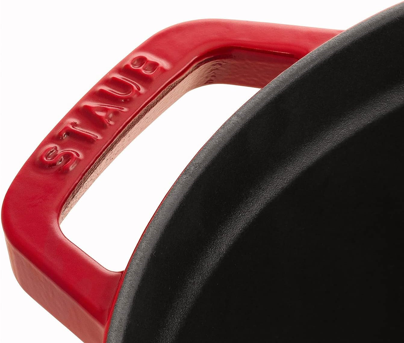 Staub Cast Iron 5.5-Quart Round Cocotte