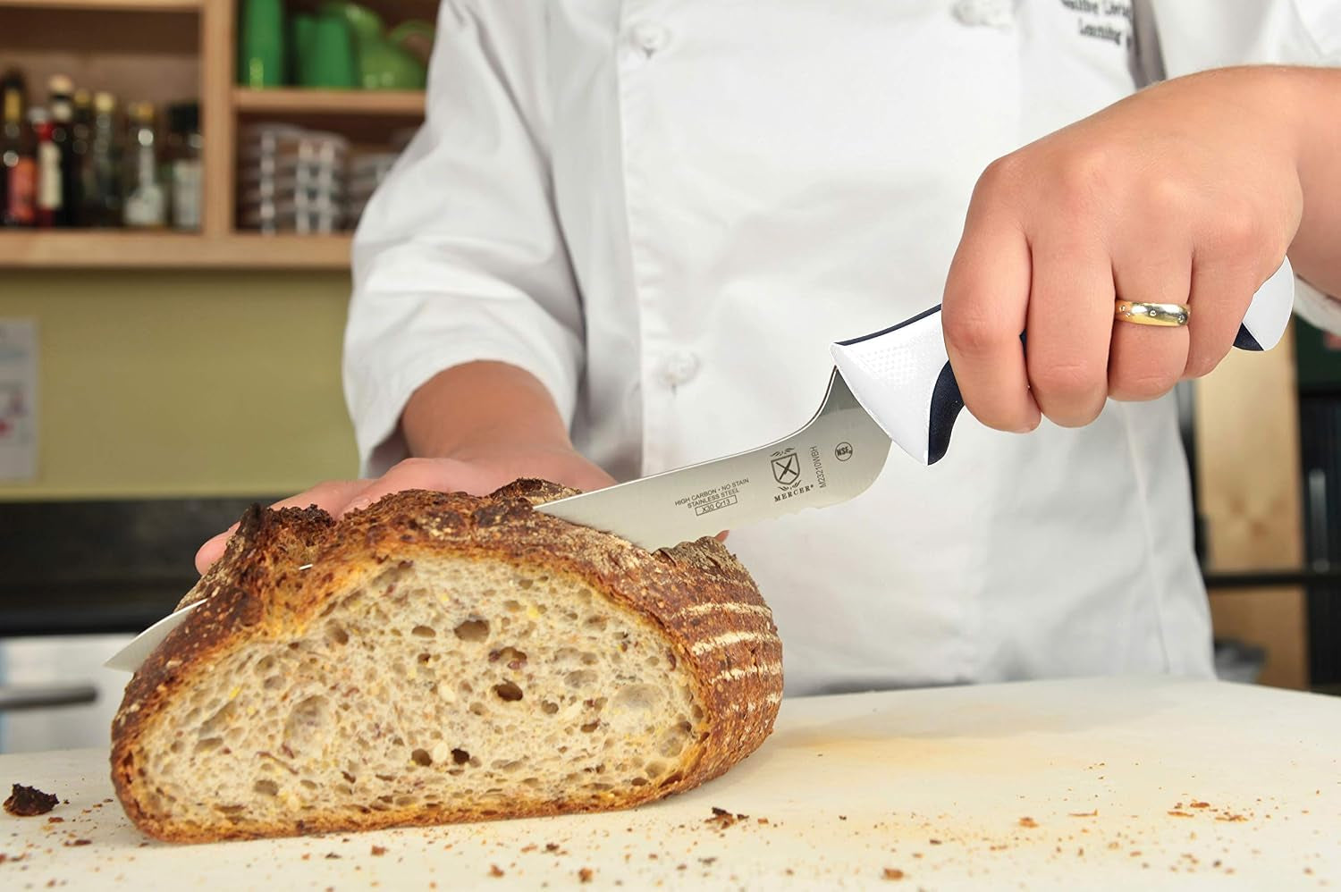 10 Inch Wavy Edge Bread Knife