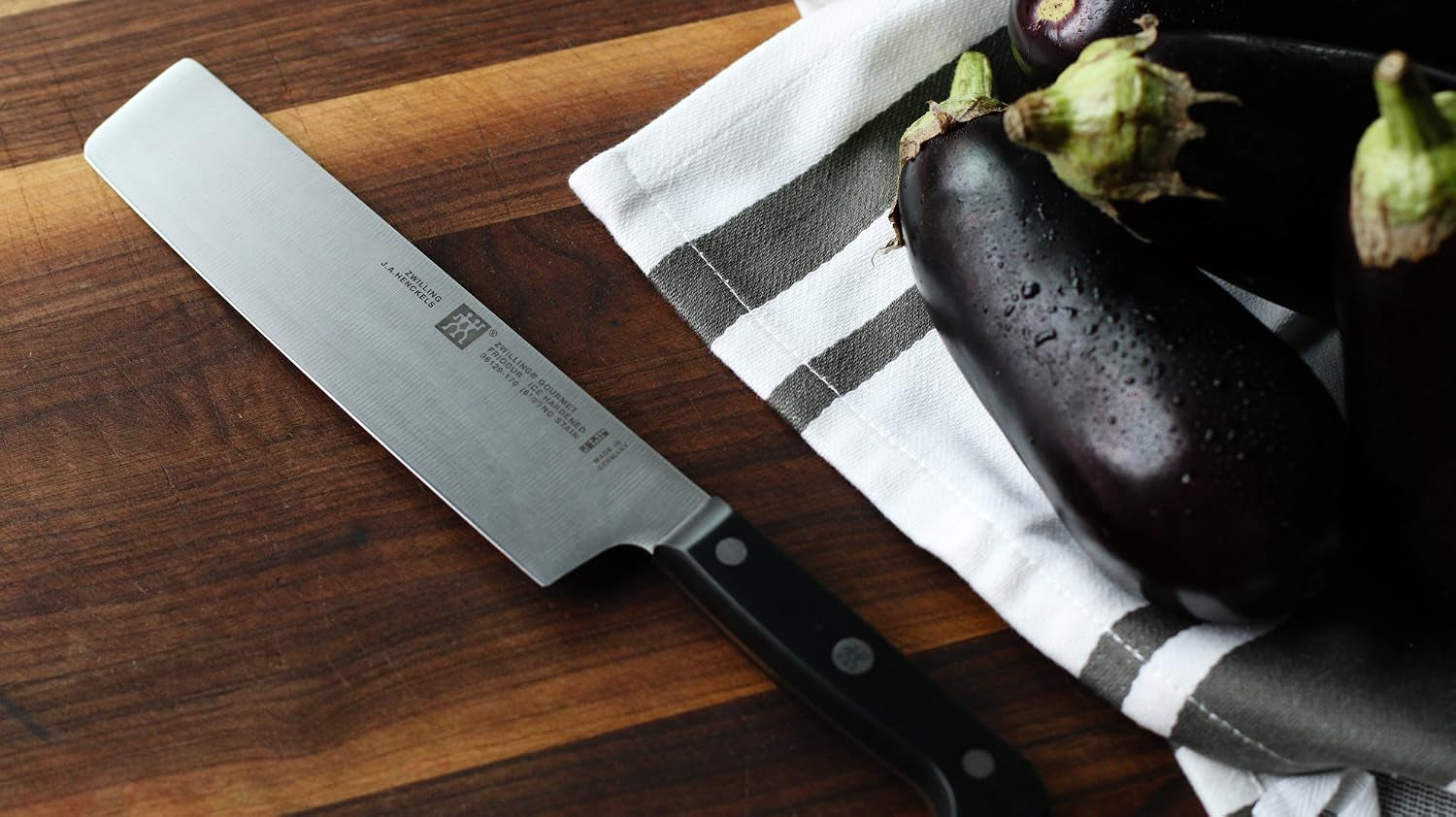 Zwilling Kai Wasabi Black 6.5-Inch Nakiri