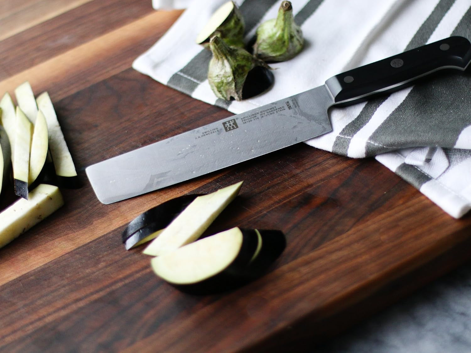 Zwilling Kai Wasabi Black 6.5-Inch Nakiri