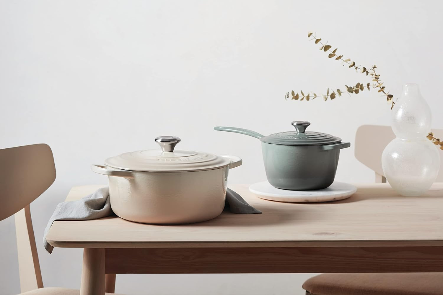 Le Creuset 5.5-Quart Round Dutch Oven