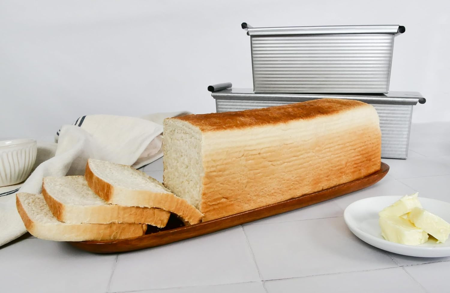 USA Pan Bakeware Pullman Loaf Pan With Cover, 9 x 4 inch, Nonstick & Q
