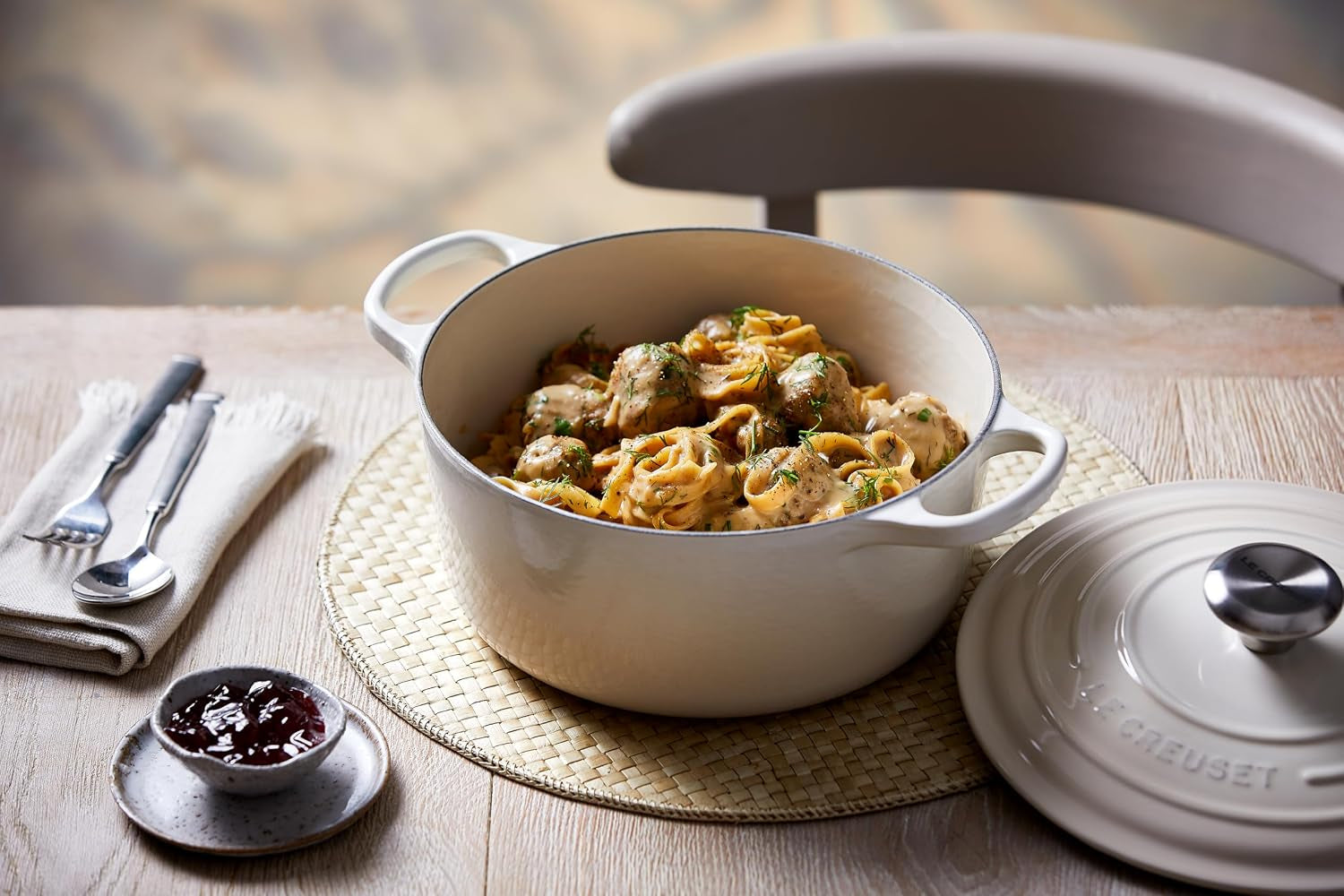 Le Creuset 5.5-Quart Round Dutch Oven