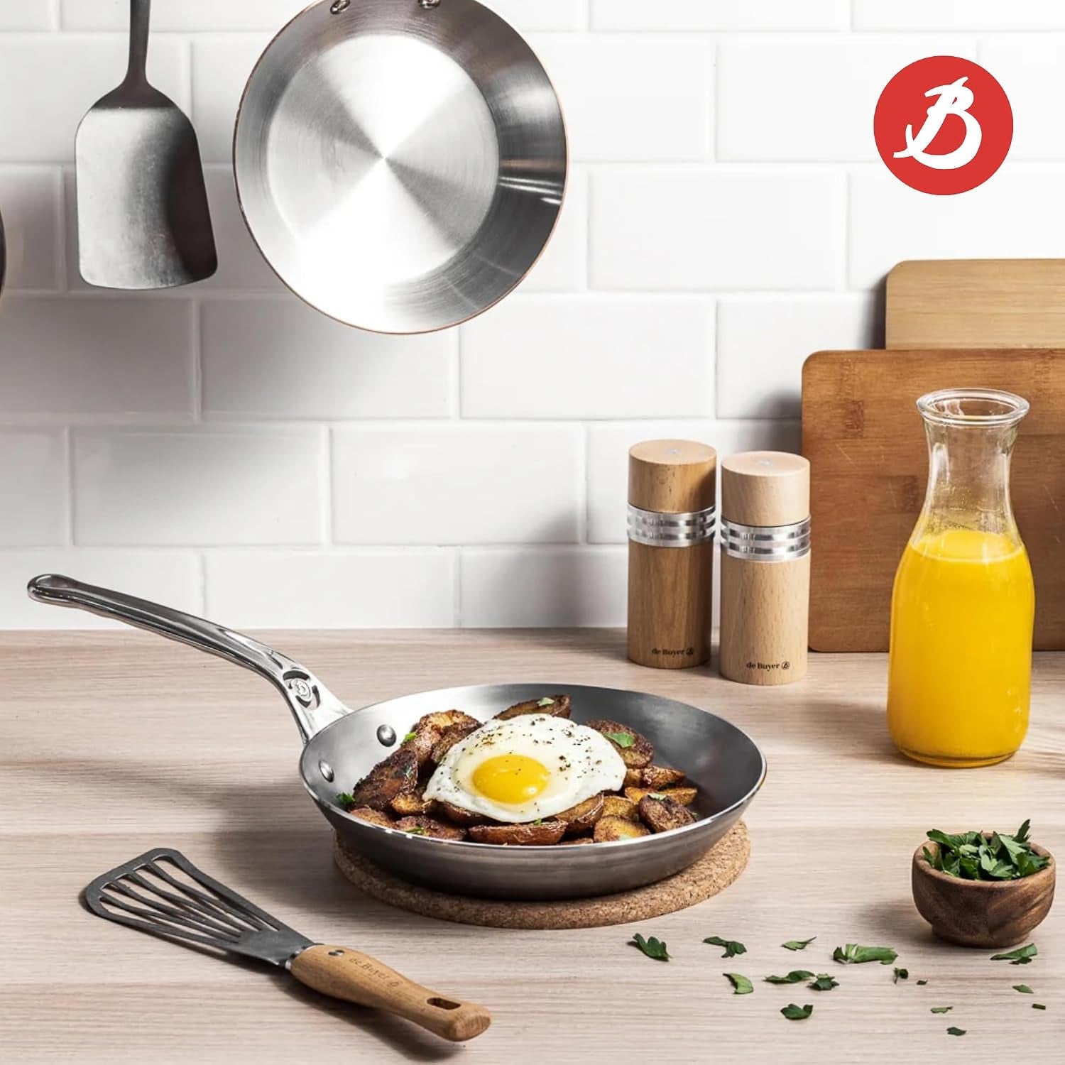 de Buyer MINERAL B Pro Carbon Steel Fry Pan 9.5"