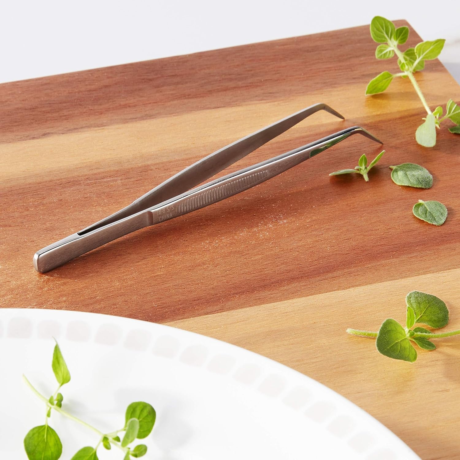Mercer Culinary 18-8 Stainless Steel Chef Plating Tongs, Curved Fine T