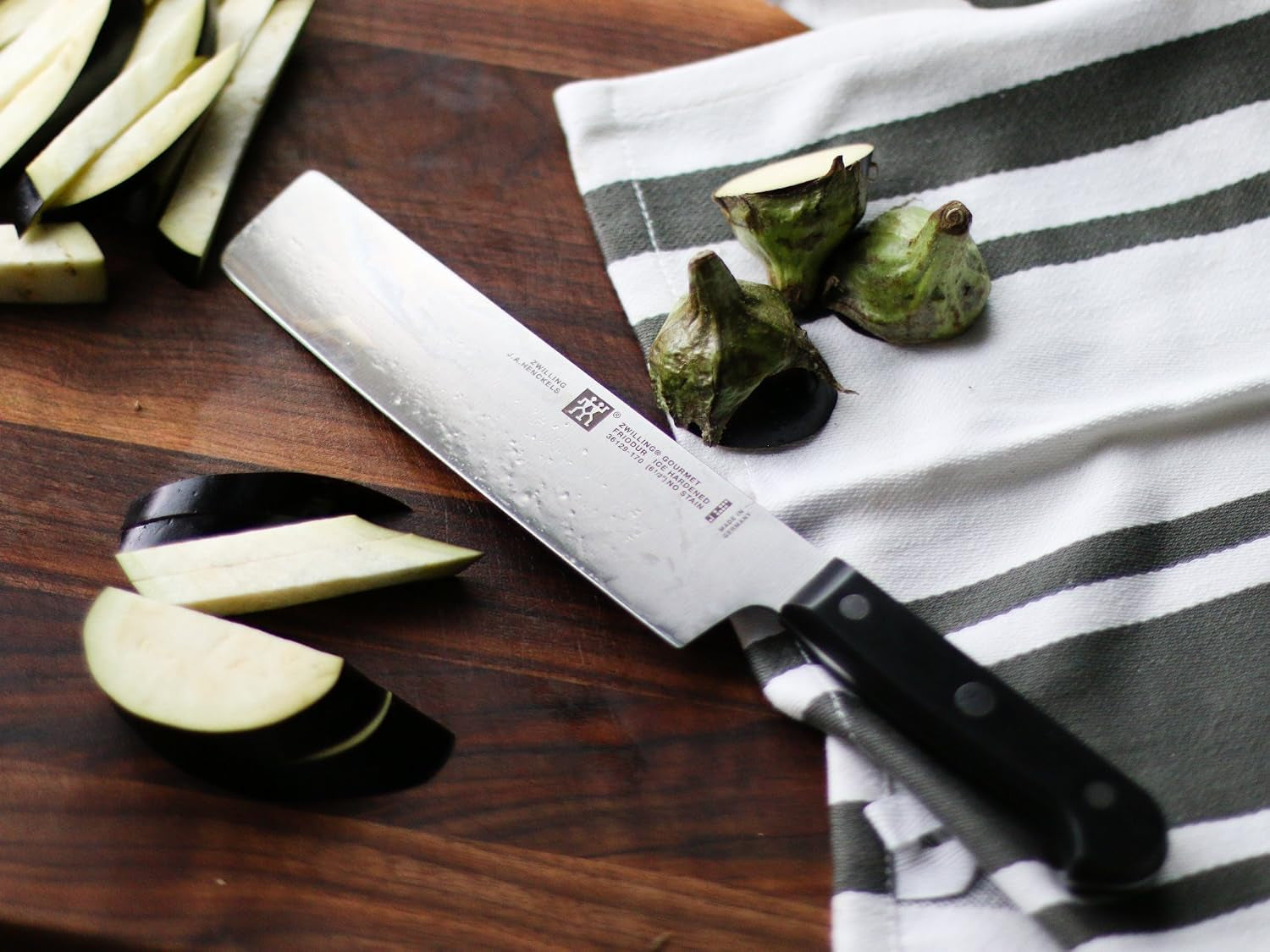Zwilling Kai Wasabi Black 6.5-Inch Nakiri