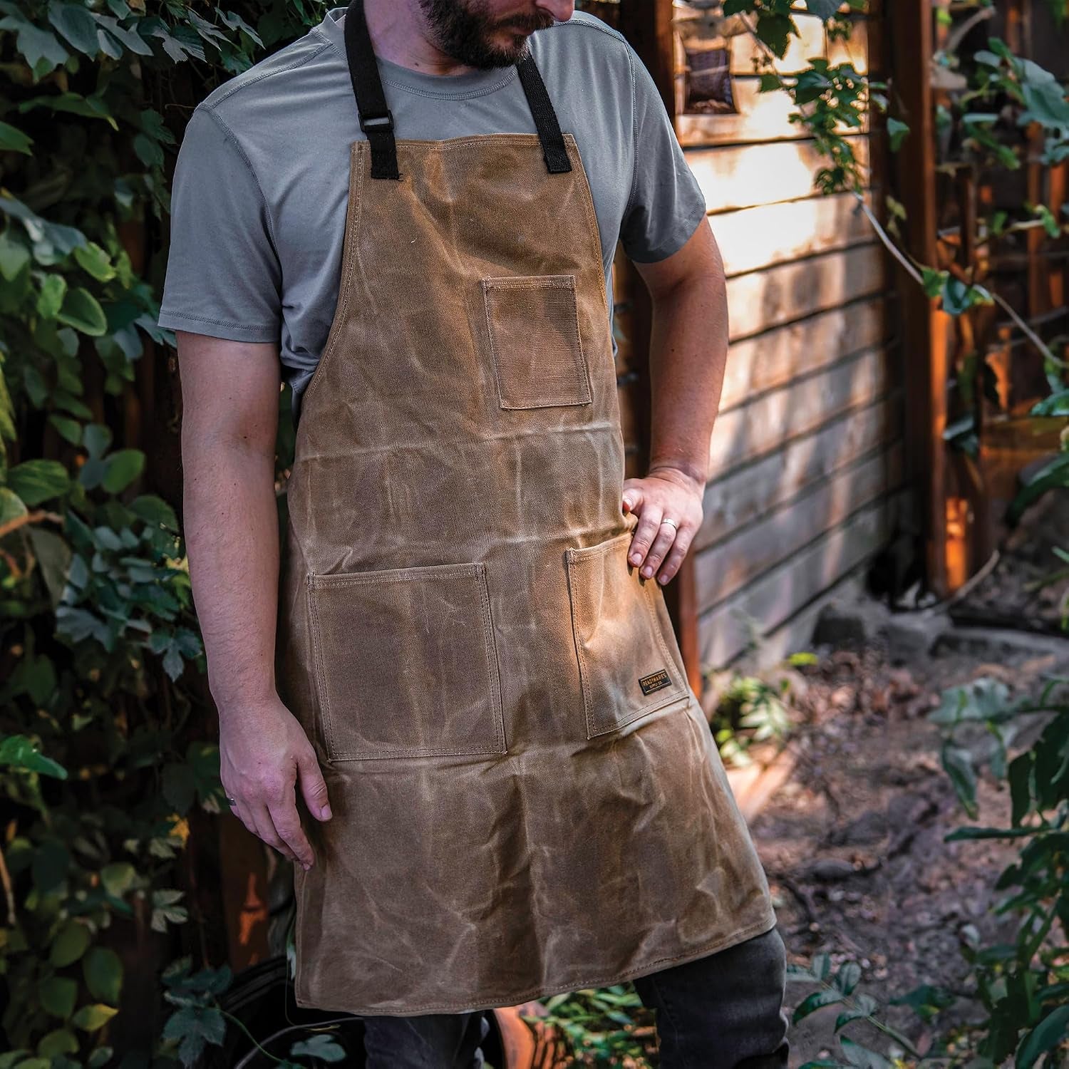 Utility Apron | Heavy Duty Grilling Chef Apron for Men and Women, Durable Waxed Canvas Cooking Apron Built Tough for the Grill, Kitchen, or Campfire, Versatile and Built to Last