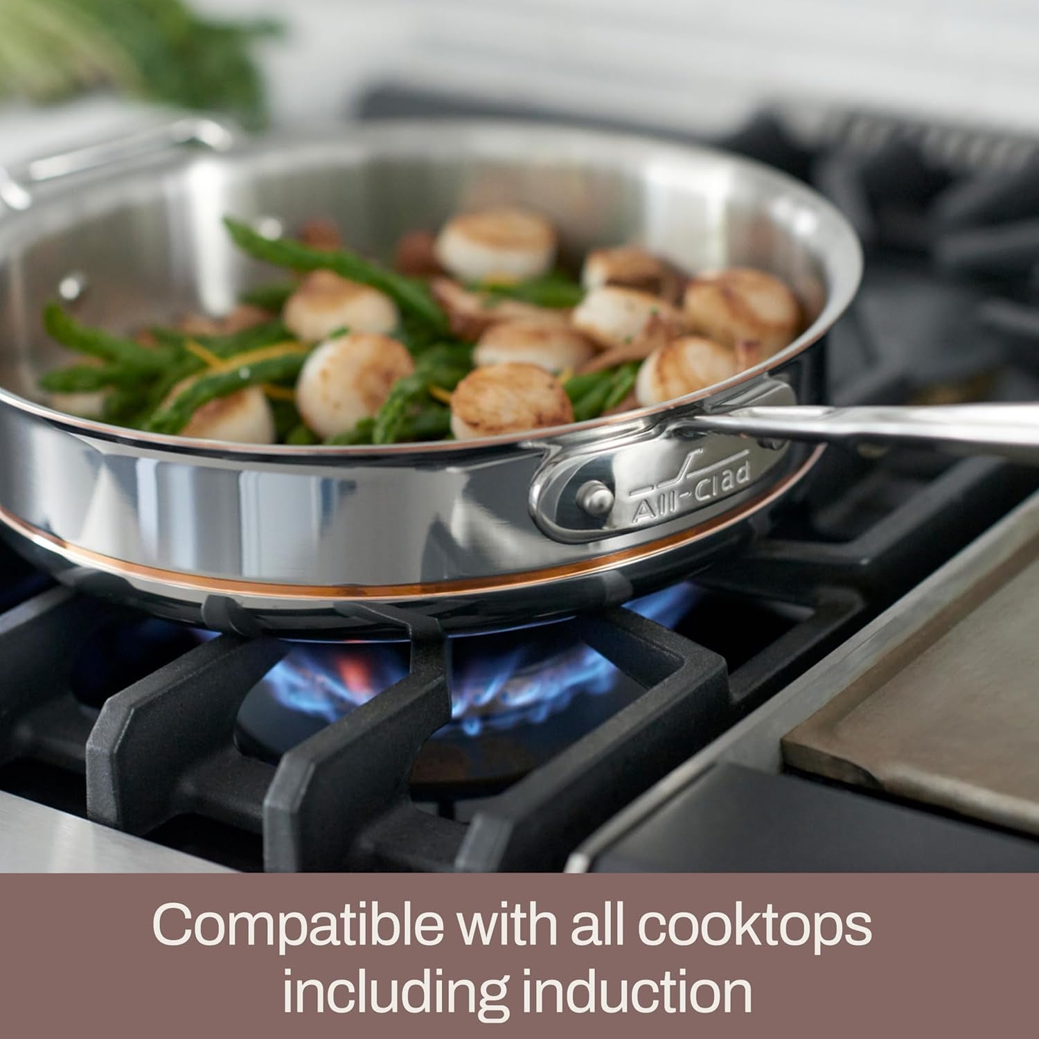 All-Clad Copper Core 5-Ply Stainless Steel Sauté Pan with Steel Lid 5 Quart Induction Oven Broiler Safe 600F Pots and Pans, Cookware Silver