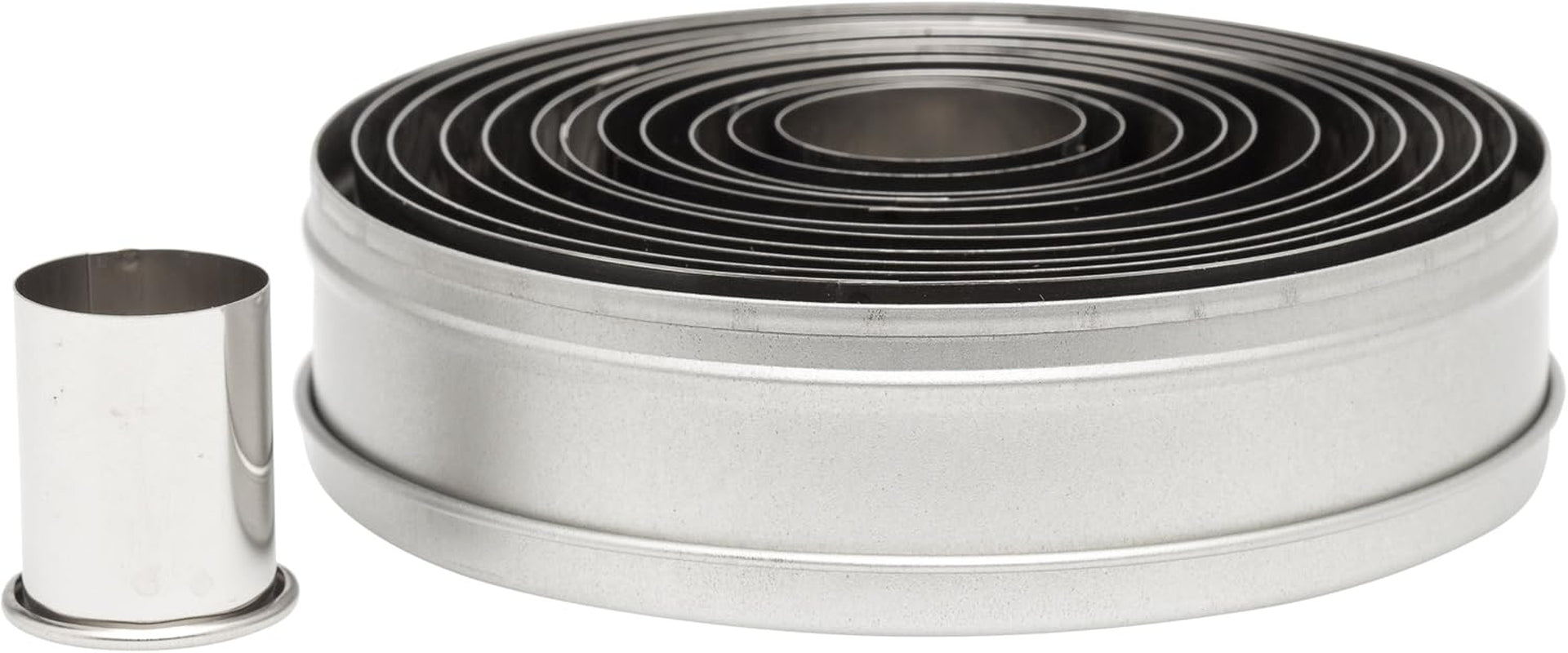 ateco-fluted-edge-round-cutters-in-graduated-sizes-stainless-steel-11-pc-set